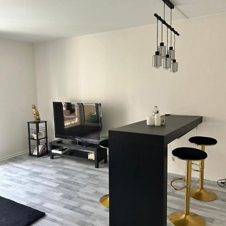 Appartement 85M2 La Defense, Free Parking,Balcony Курбьовоа Екстериор снимка