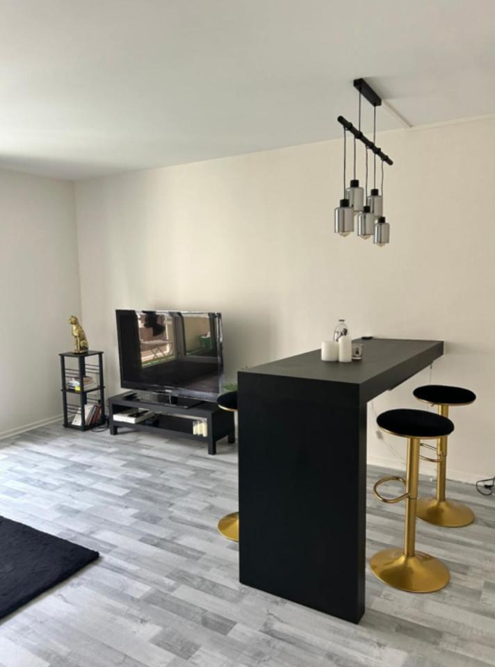 Appartement 85M2 La Defense, Free Parking,Balcony Курбьовоа Екстериор снимка
