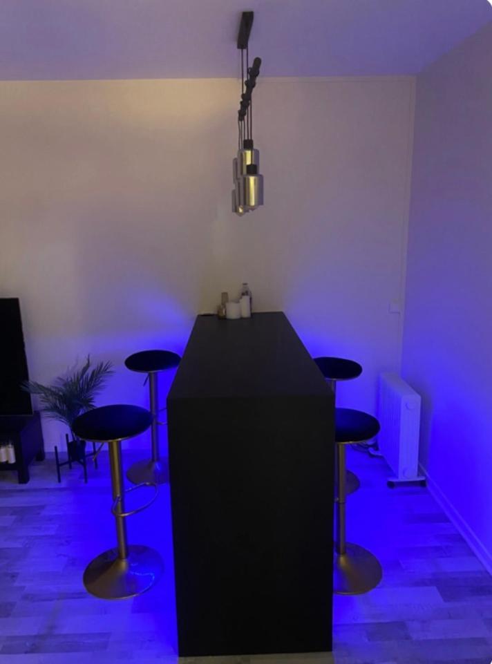 Appartement 85M2 La Defense, Free Parking,Balcony Курбьовоа Екстериор снимка